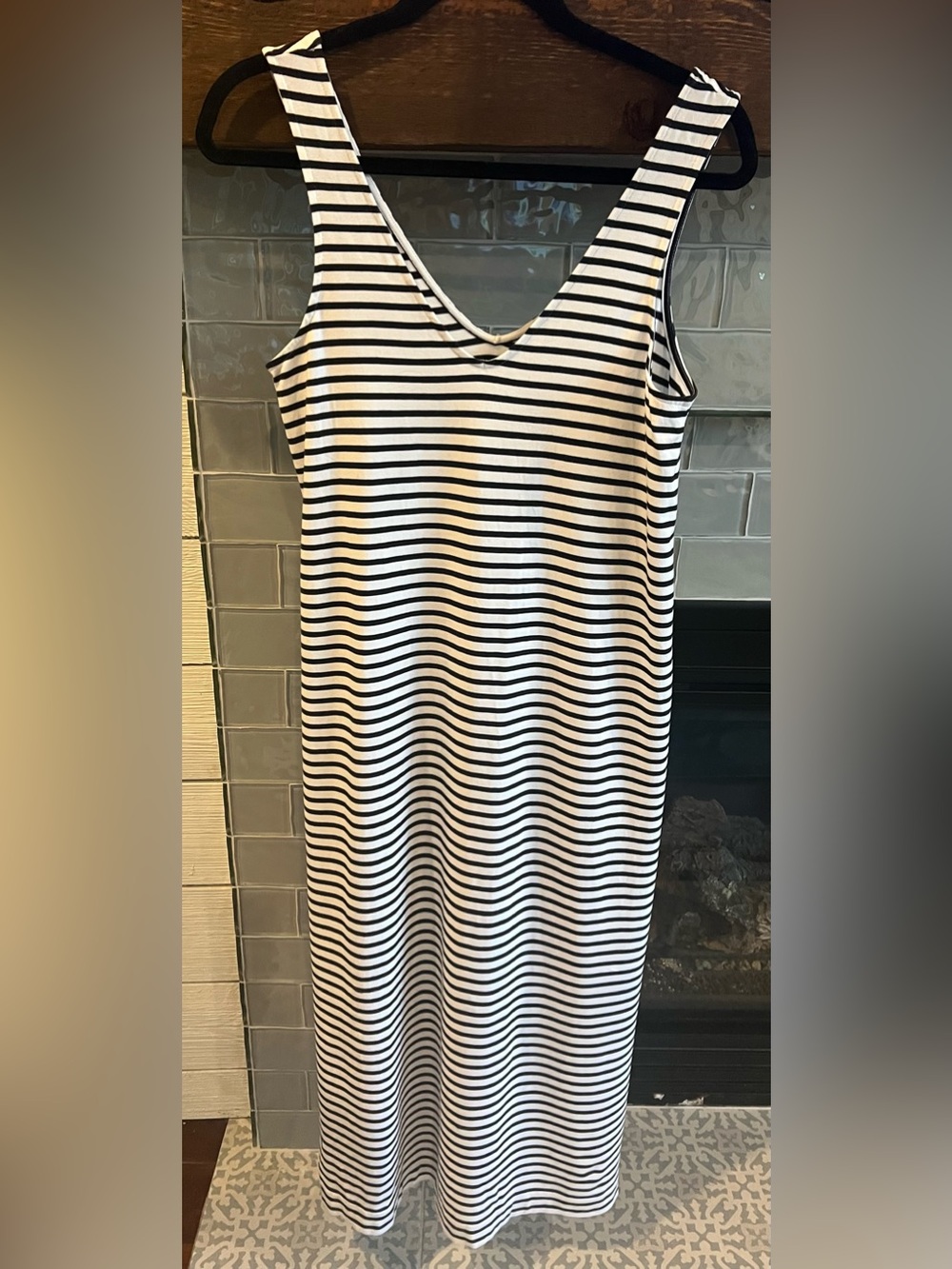 Vineyard Vines Women's Small Black White Striped Sleeveless Midi Dress Tie Waist